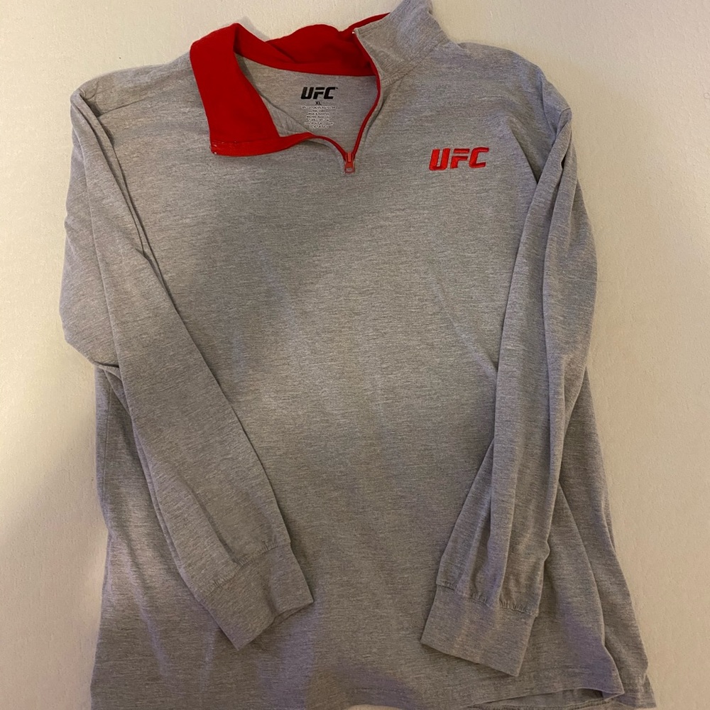 Ultimate Fighting Championship UFC quarter zip